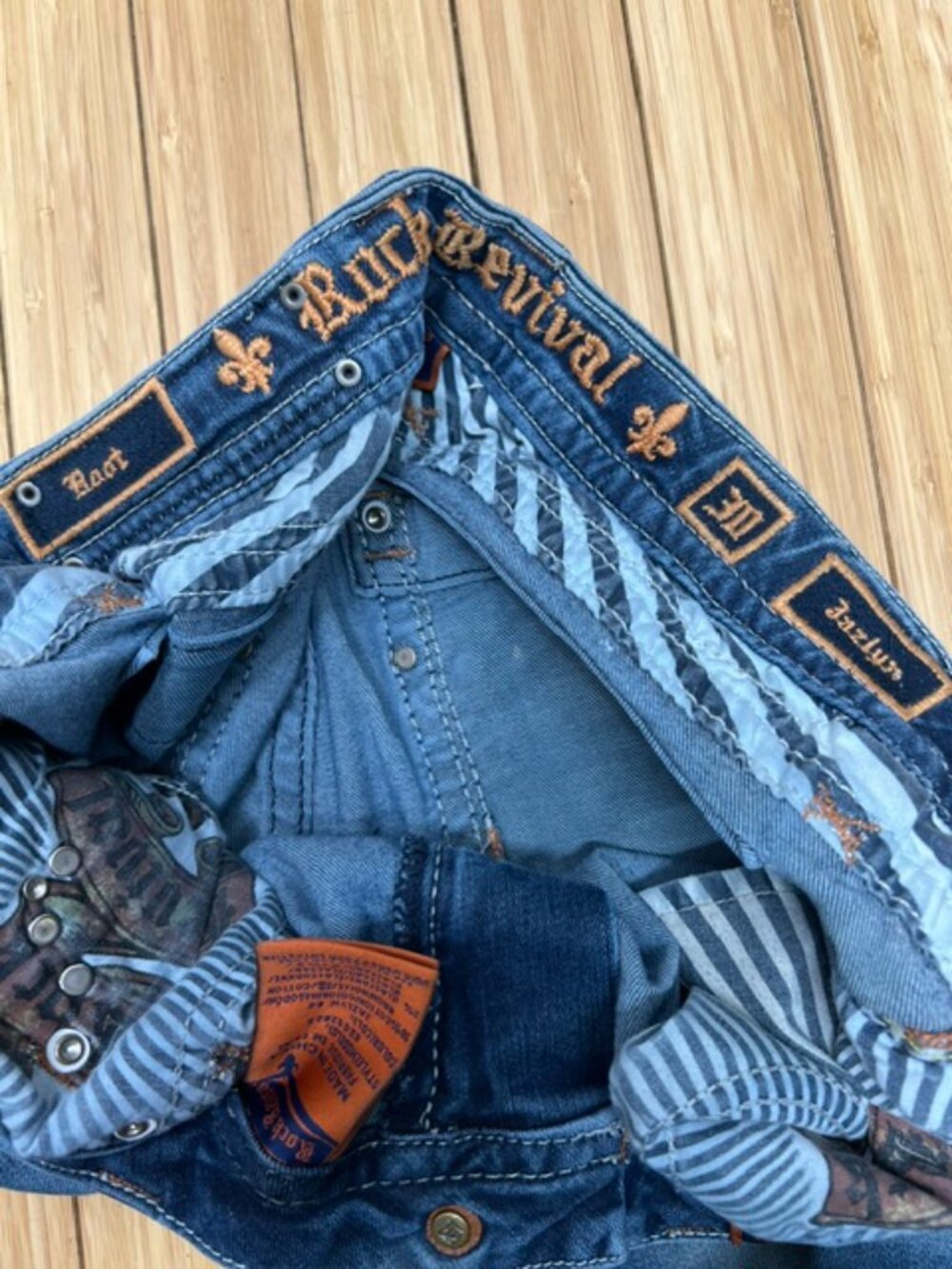 Jazlyn Boot Denim Jean Rock Revival Womens Y2K Embellished Sz 30"x29" (75 - Picture 11 of 13